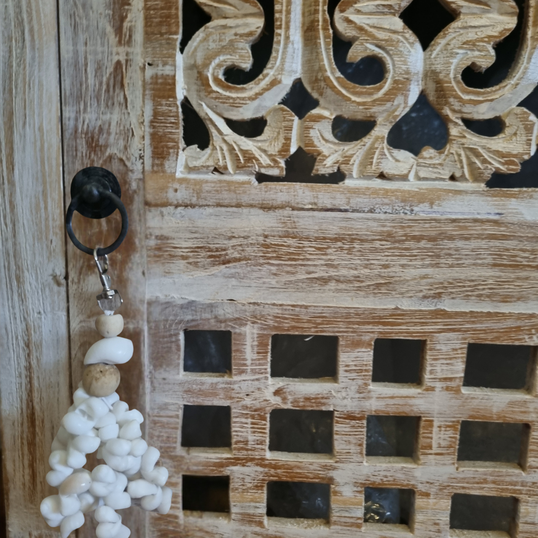 Seashell Serenity Tassel