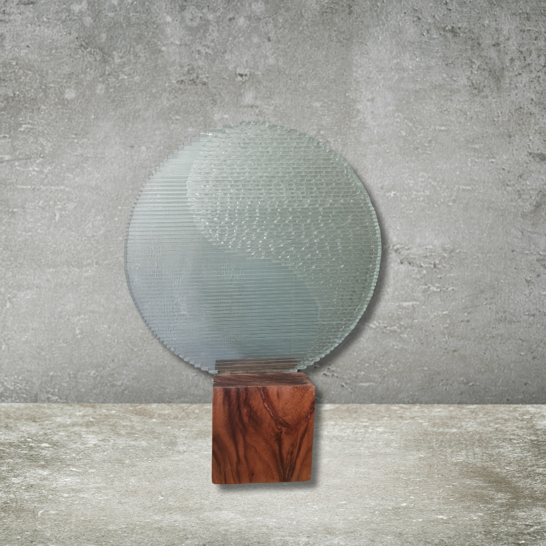 Glass Sculpture Yin And Yang