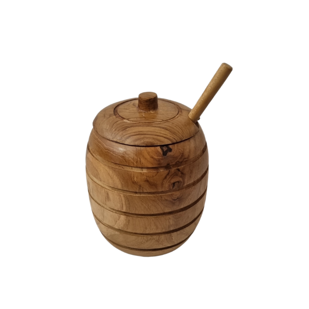 closeup shot of the wooden pot variations 