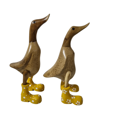 Ducks Bamboo Wellington Boots yellow dasiy and spotted boot on white back ground