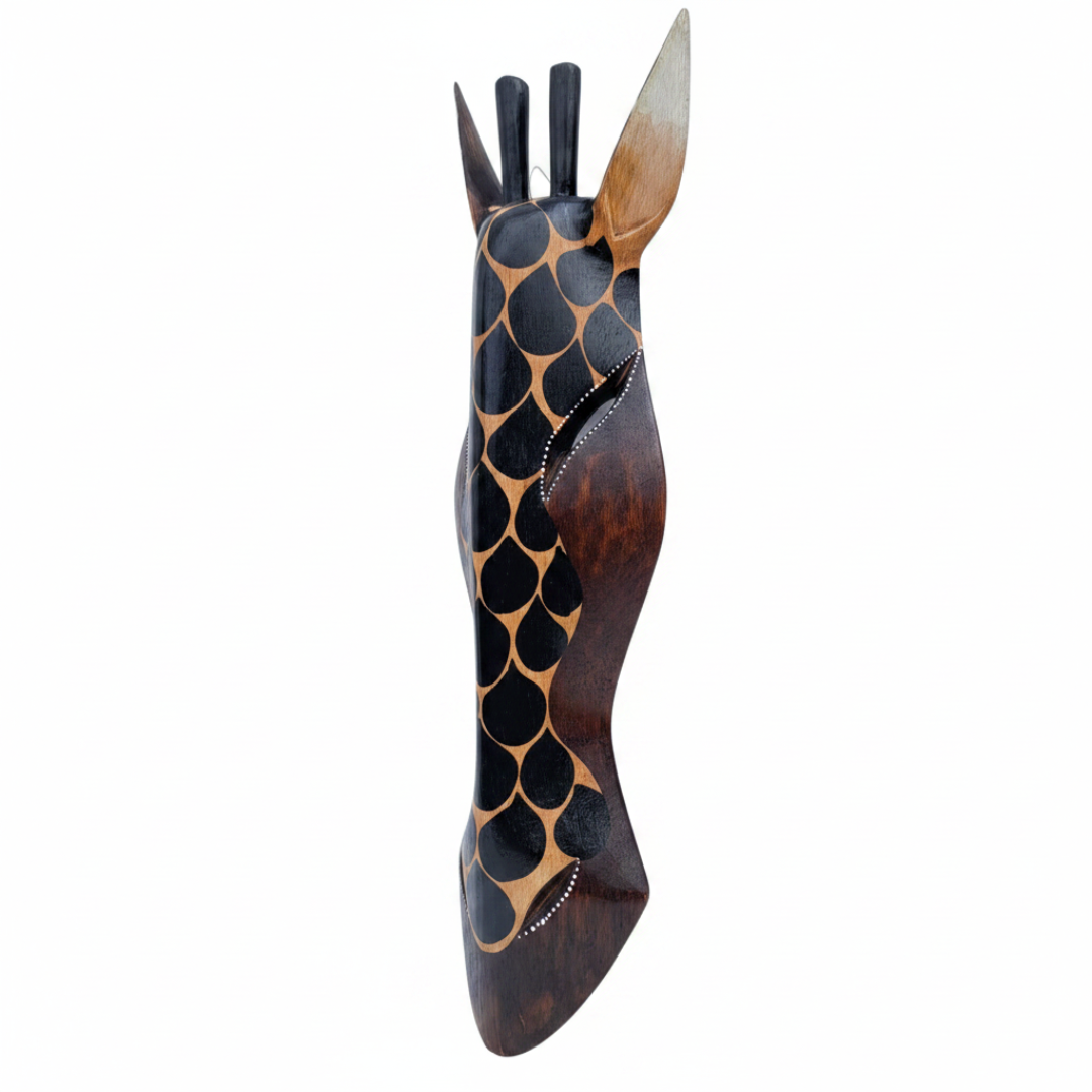 Angled: Giraffe African Style Animal Mask photographe