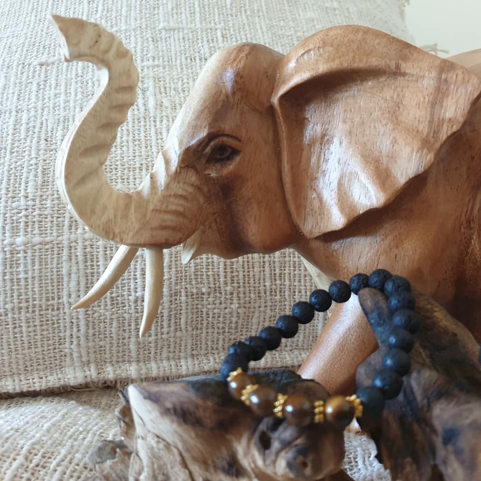 Lava Stone and Tiger Eye Beads Bracelet